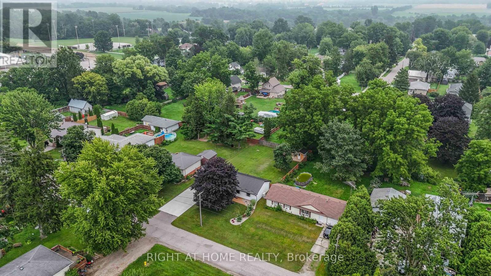 3278 Morrell Street, Brooke-Alvinston, Ontario  N0N 1A0 - Photo 45 - X13671346