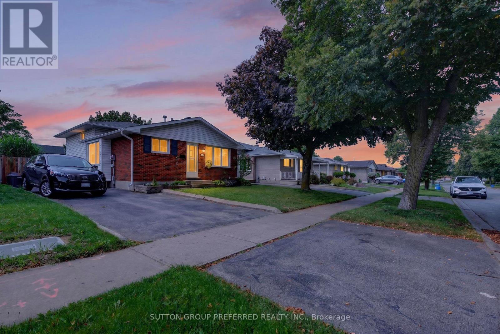 98 Surrey Crescent, London South, Ontario  N6E 1T8 - Photo 4 - X13671426
