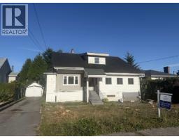 220 DEVOY STREET, New Westminster, British Columbia