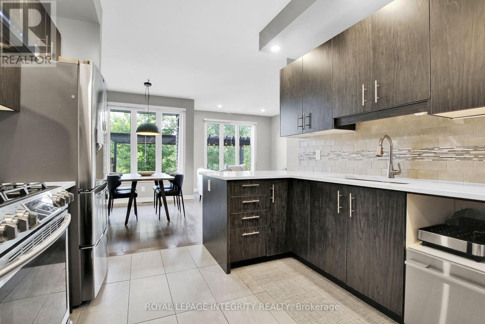 767 Dearborn Private, Ottawa, Ontario  K1T 0W3 - Photo 14 - X13671386