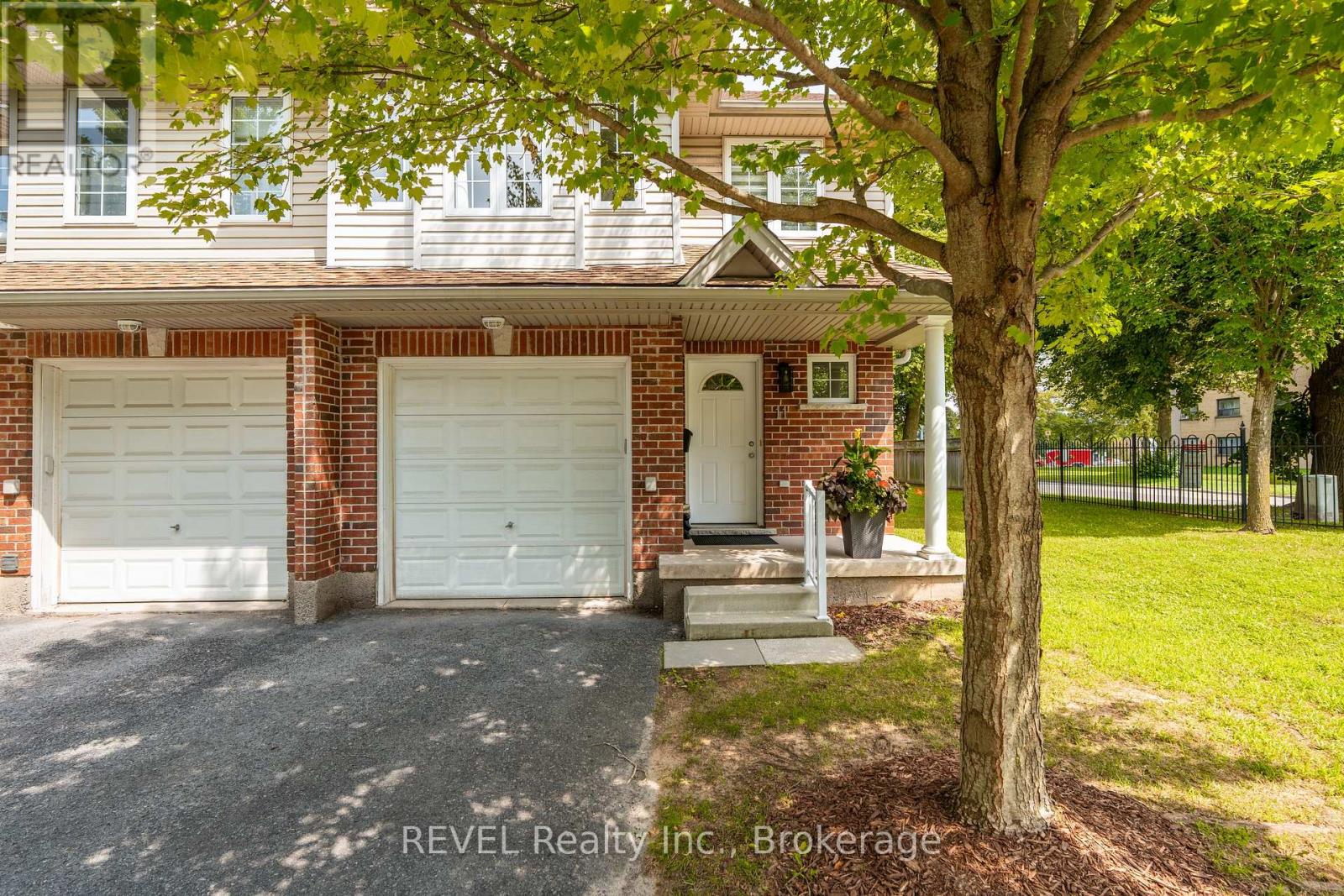 11 - 6263 VALLEY WAY, Niagara Falls, Ontario