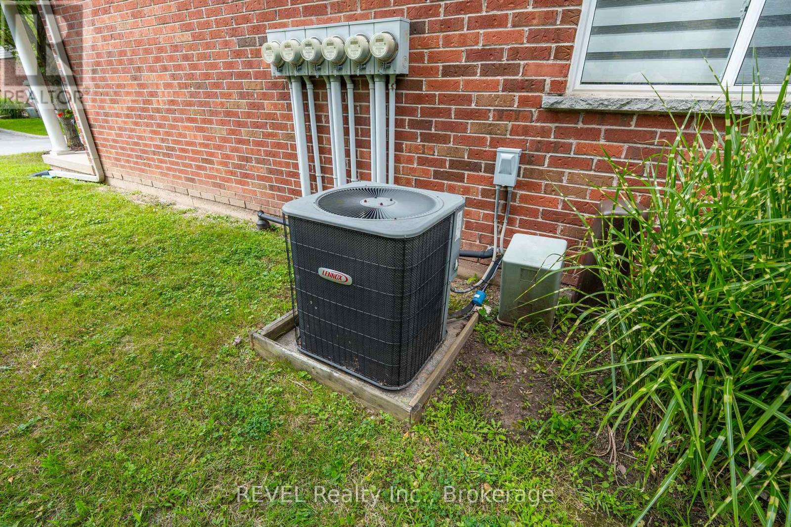 11 - 6263 Valley Way, Niagara Falls, Ontario  L2E 0A1 - Photo 35 - X13671510