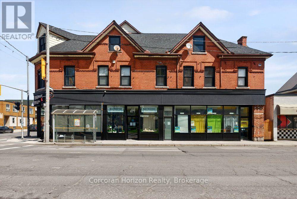 Main - 677 Barton Street E, Hamilton, Ontario  L8H 2W1 - Photo 2 - X13671482