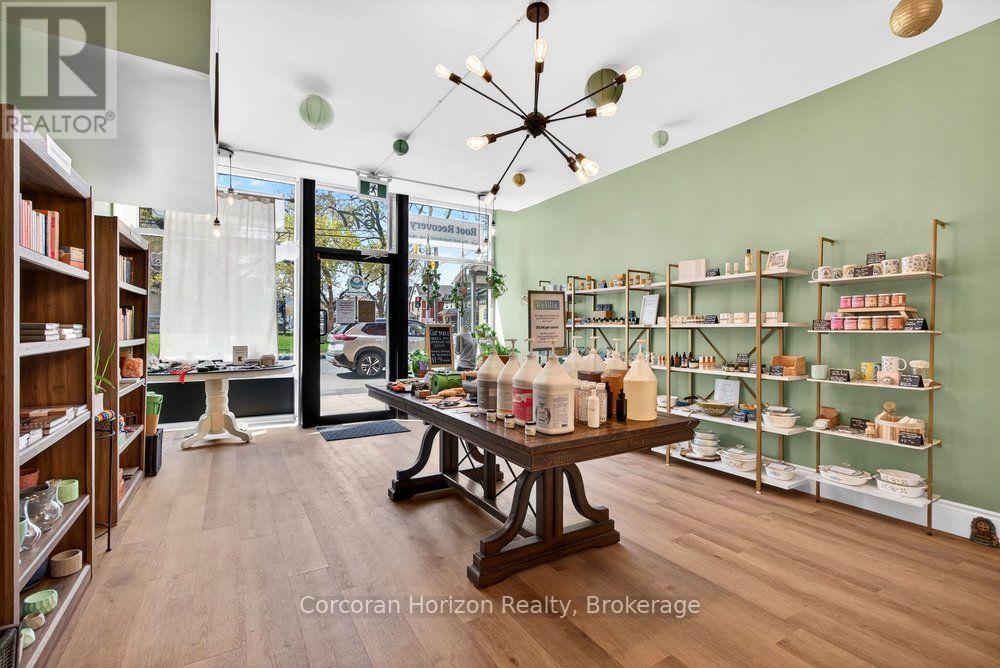 Main - 677 Barton Street E, Hamilton, Ontario  L8H 2W1 - Photo 8 - X13671482