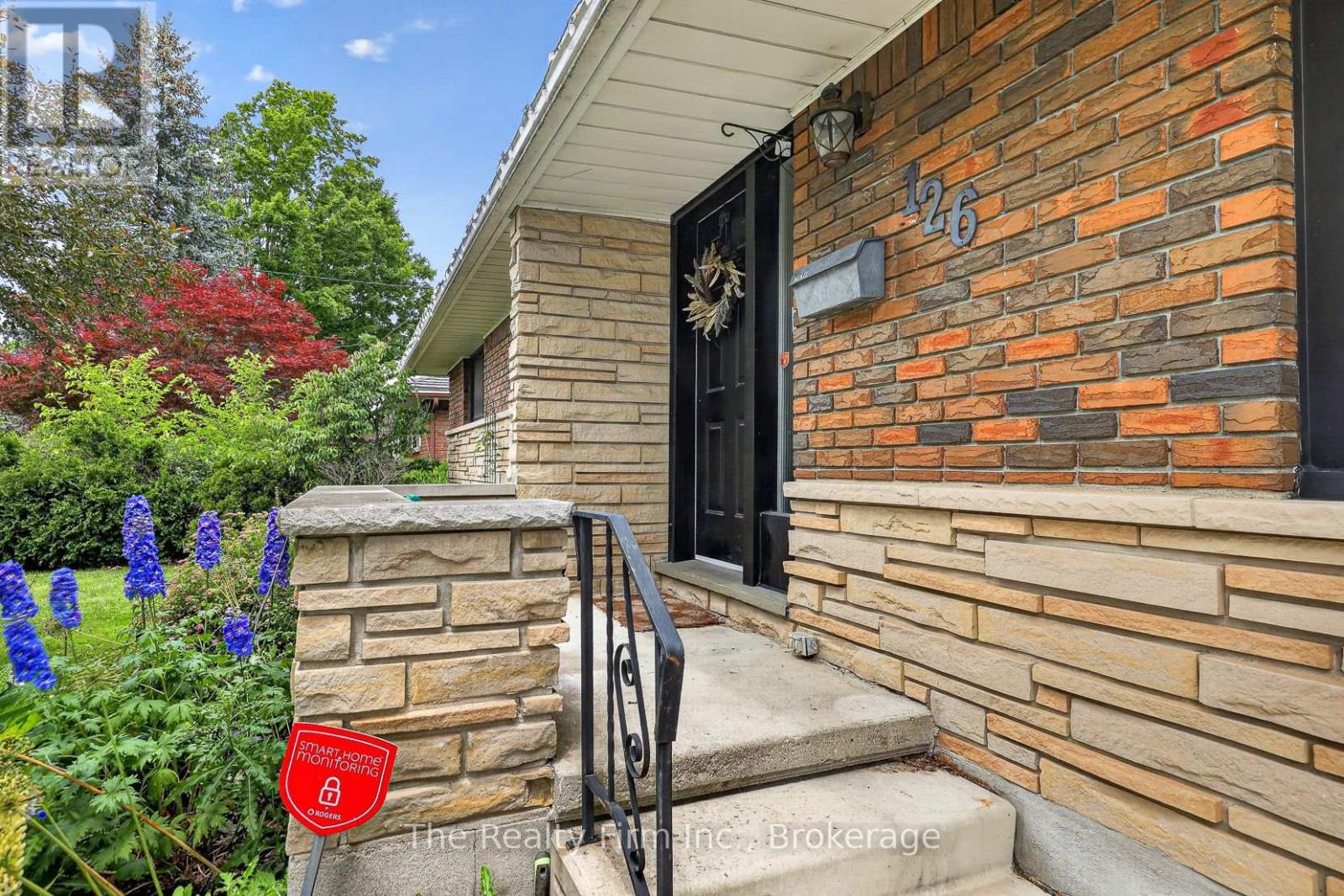 126 Springbank Avenue N, Woodstock, Ontario N4S 7P8 - Photo 3 - X13671366