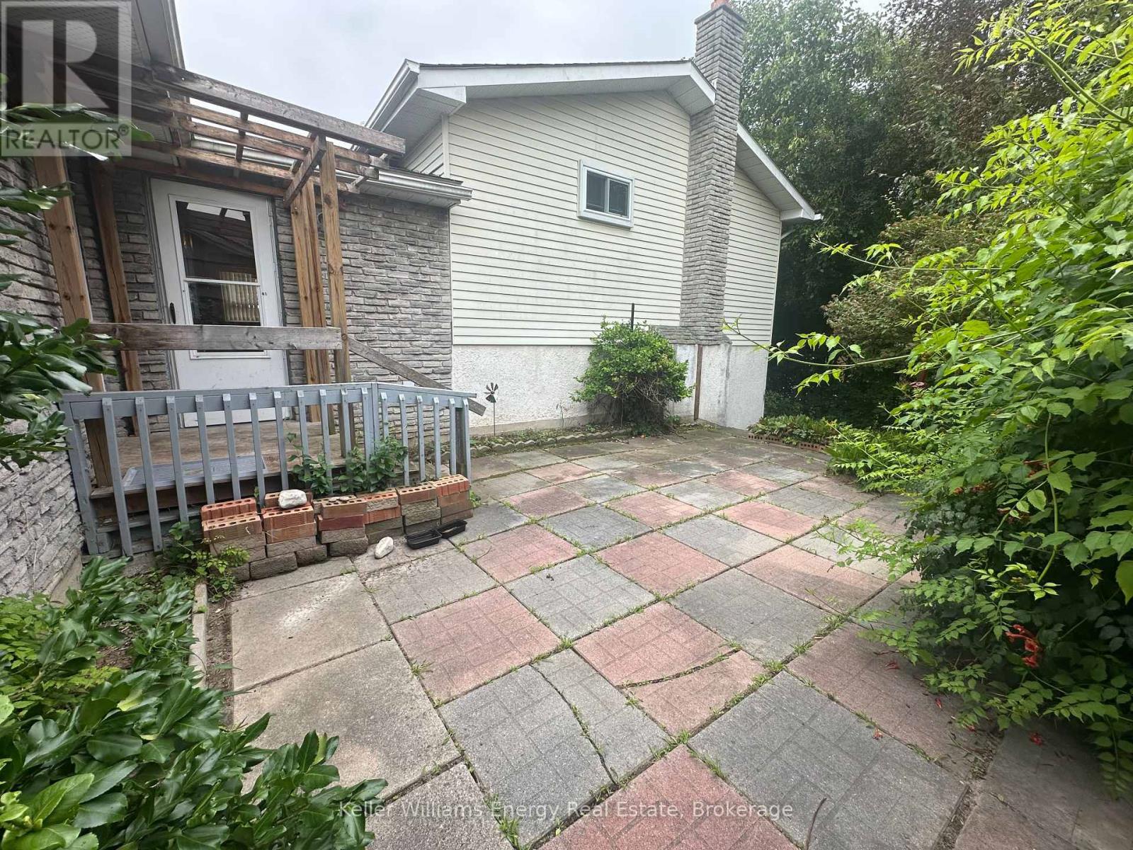 252 Keewatin Street S, Oshawa, Ontario  L1H 6Z8 - Photo 25 - E13671260