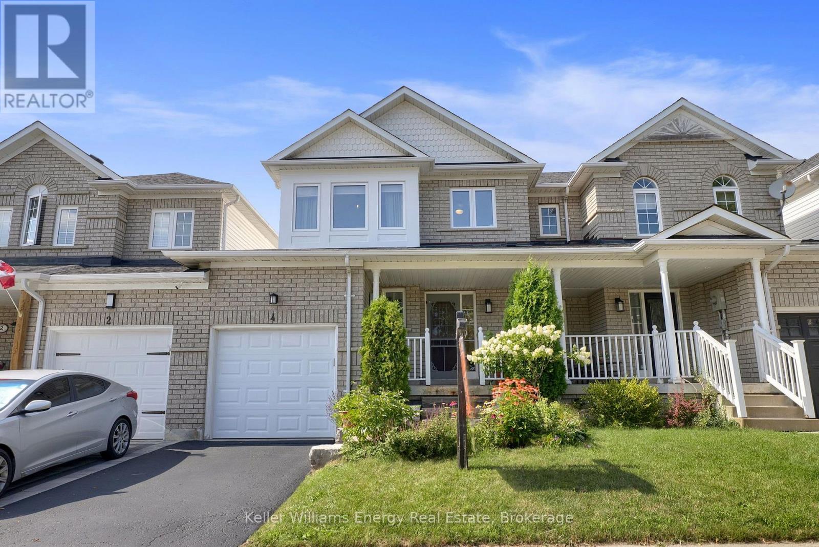 4 PRIMEAU AVENUE, Whitby, Ontario