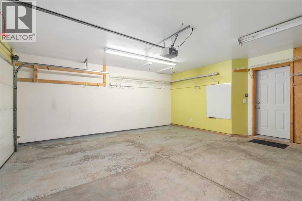 205 Mckenzie Towne Gate SE, Calgary, Alberta  T2Z 4G2 - Photo 26 - A2330560