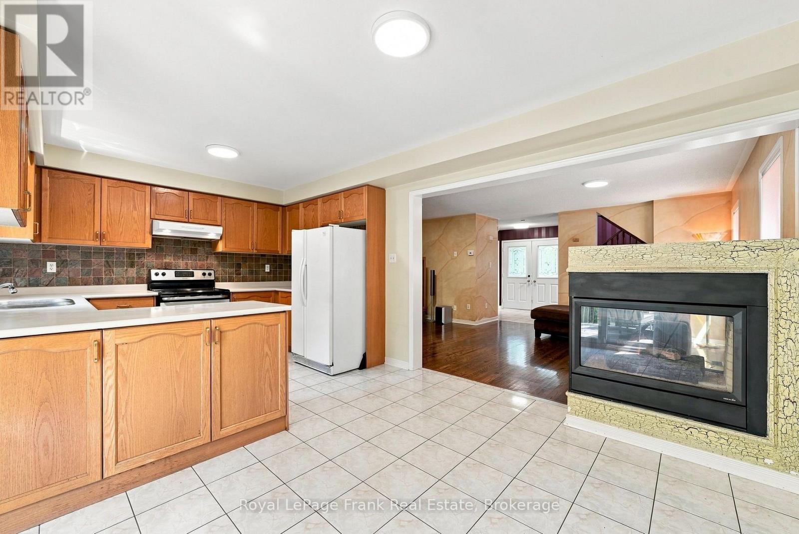 69 Alberta Drive, Vaughan, Ontario  L4K 4X4 - Photo 17 - N13671292