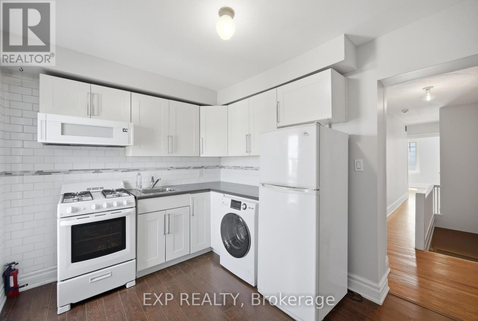 679 Ossington Avenue, Toronto, Ontario  M6G 3T6 - Photo 11 - C13671324
