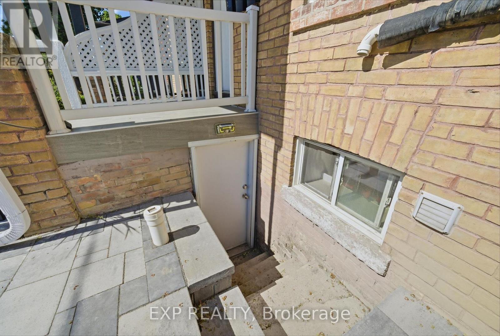 679 Ossington Avenue, Toronto, Ontario  M6G 3T6 - Photo 19 - C13671324