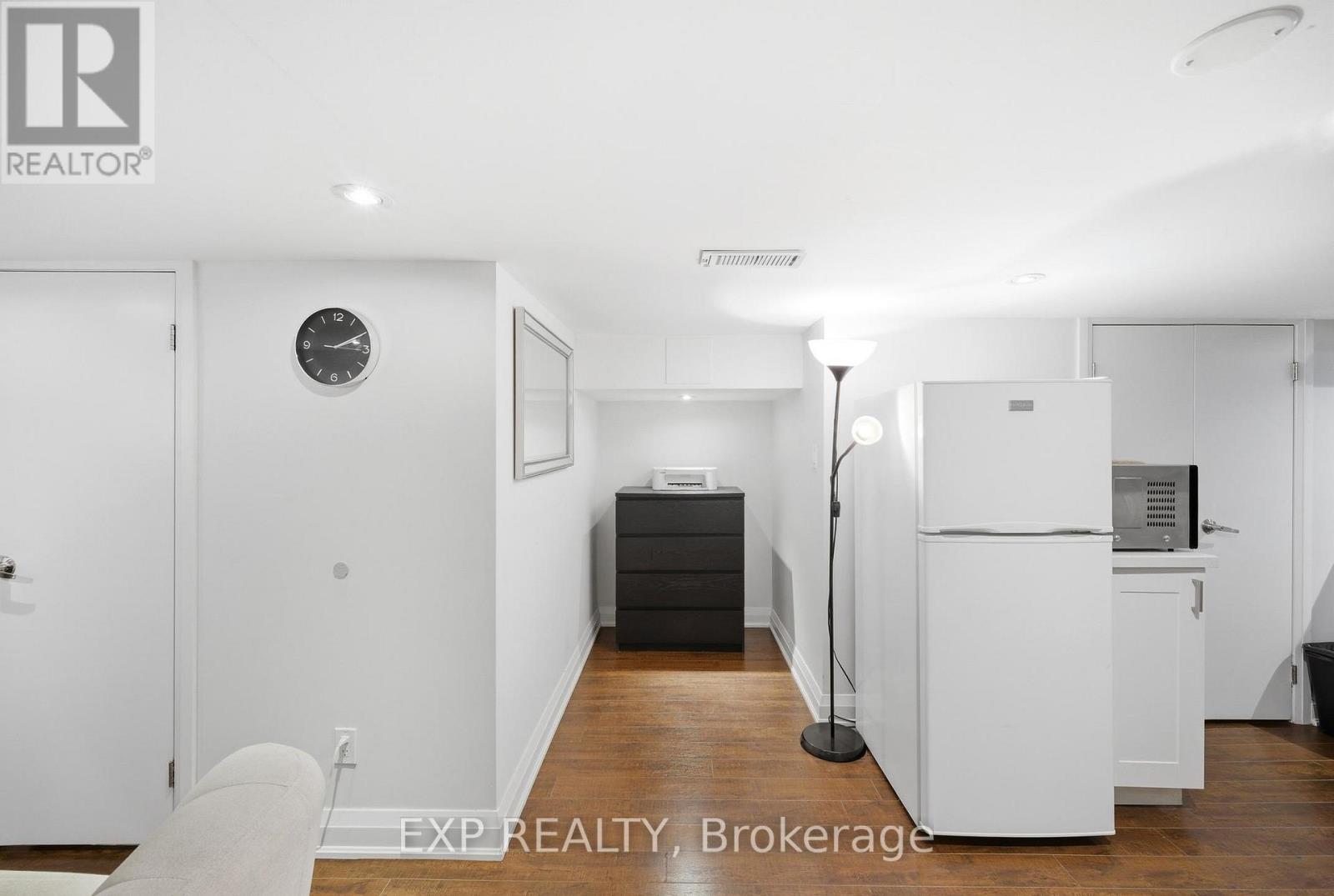 679 Ossington Avenue, Toronto, Ontario  M6G 3T6 - Photo 23 - C13671324