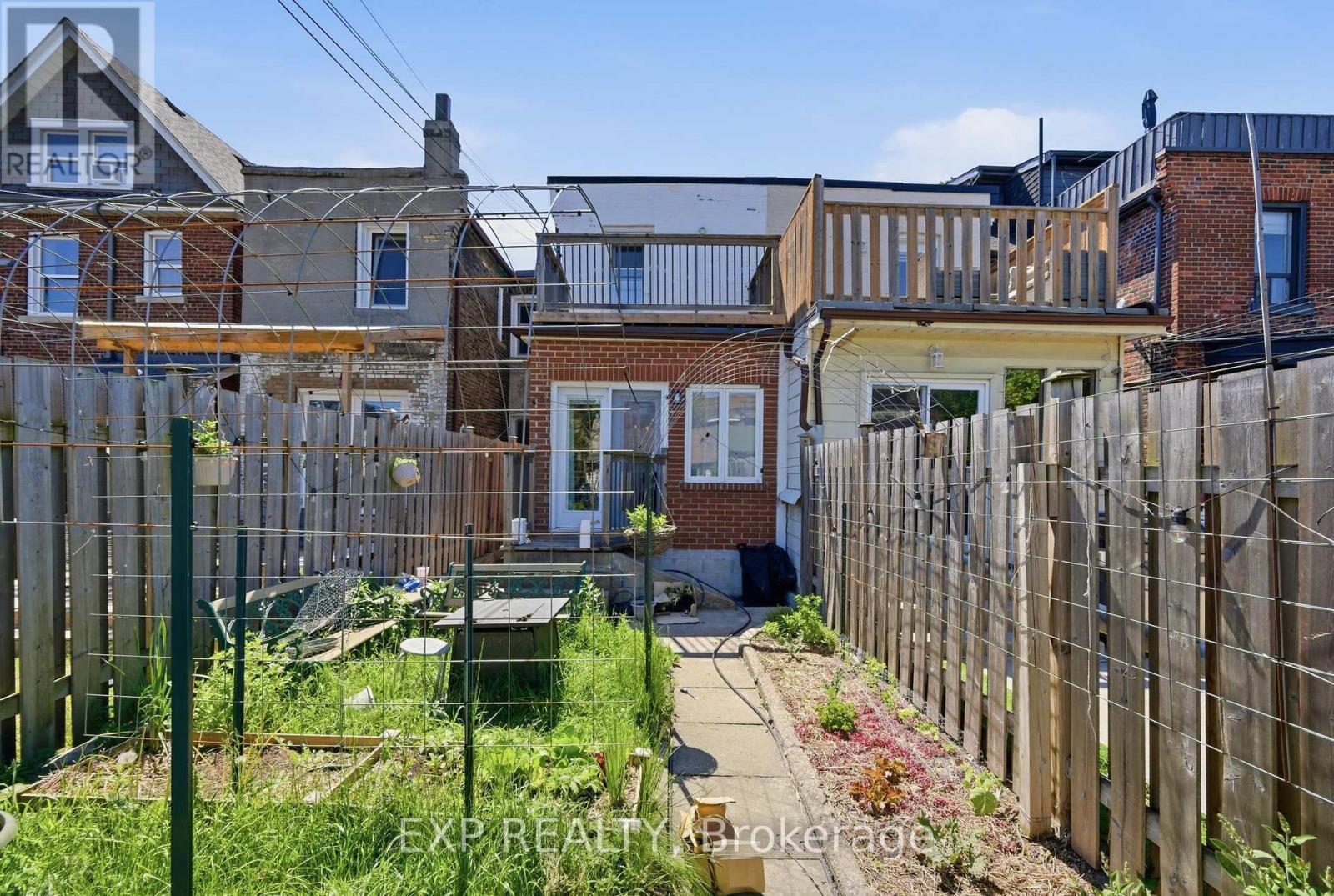 679 Ossington Avenue, Toronto, Ontario  M6G 3T6 - Photo 27 - C13671324