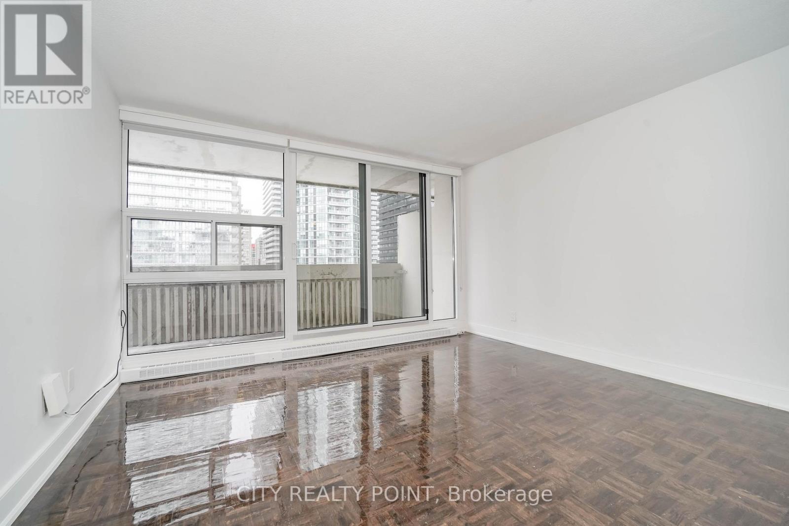 2606 - 33 Isabella Street, Toronto, Ontario  M4Y 2P7 - Photo 10 - C13671332