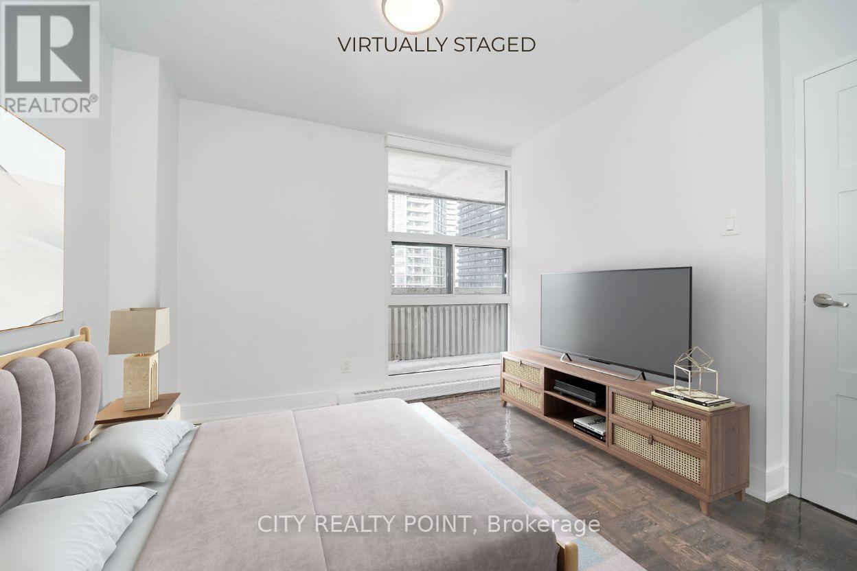 2606 - 33 Isabella Street, Toronto, Ontario  M4Y 2P7 - Photo 3 - C13671332