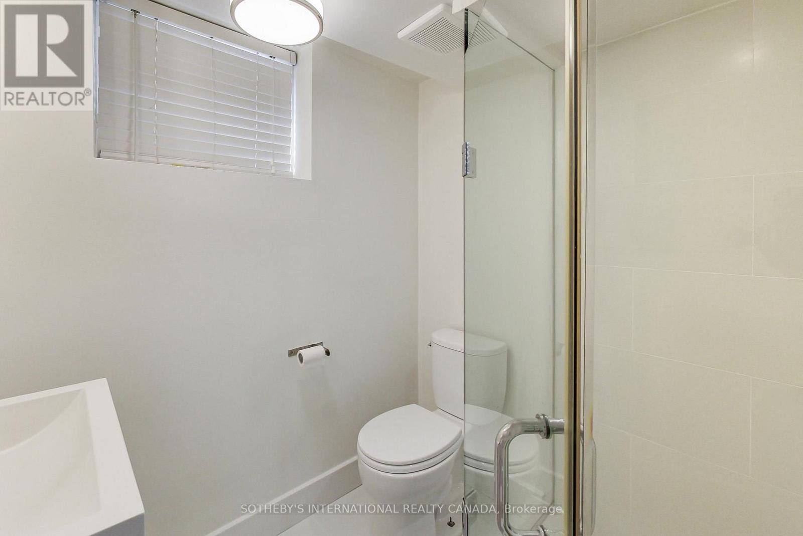 Lower - 669 Euclid Avenue, Toronto, Ontario  M6G 2T8 - Photo 20 - C13671340
