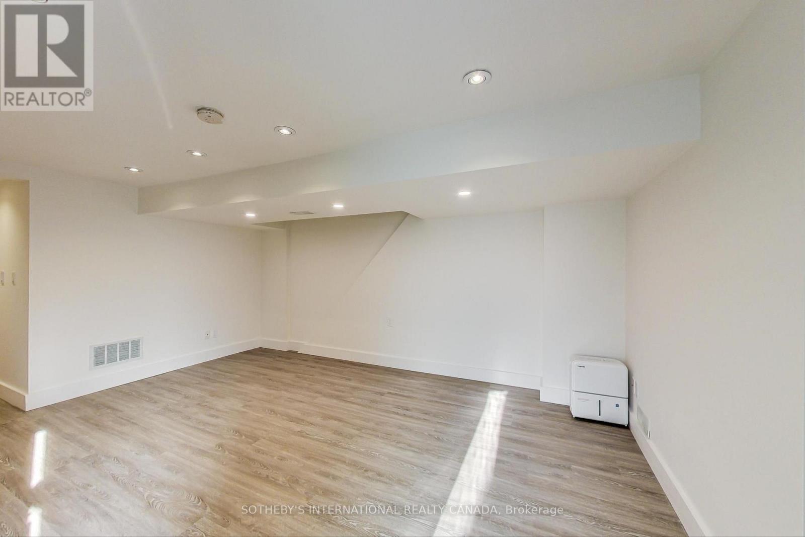 Lower - 669 Euclid Avenue, Toronto, Ontario  M6G 2T8 - Photo 6 - C13671340