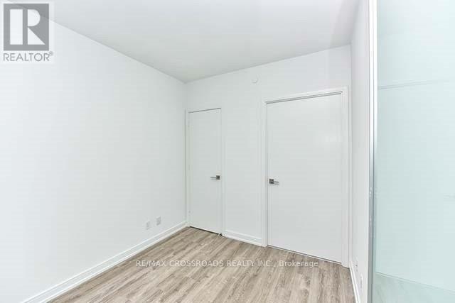 2006 - 28 Wellesley Street E, Toronto, Ontario  M4Y 1G3 - Photo 6 - C13671390