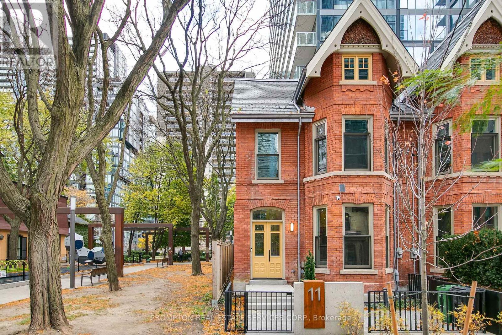 11 Gloucester Street, Toronto, Ontario  M4Y 1L8 - Photo 1 - C13671406