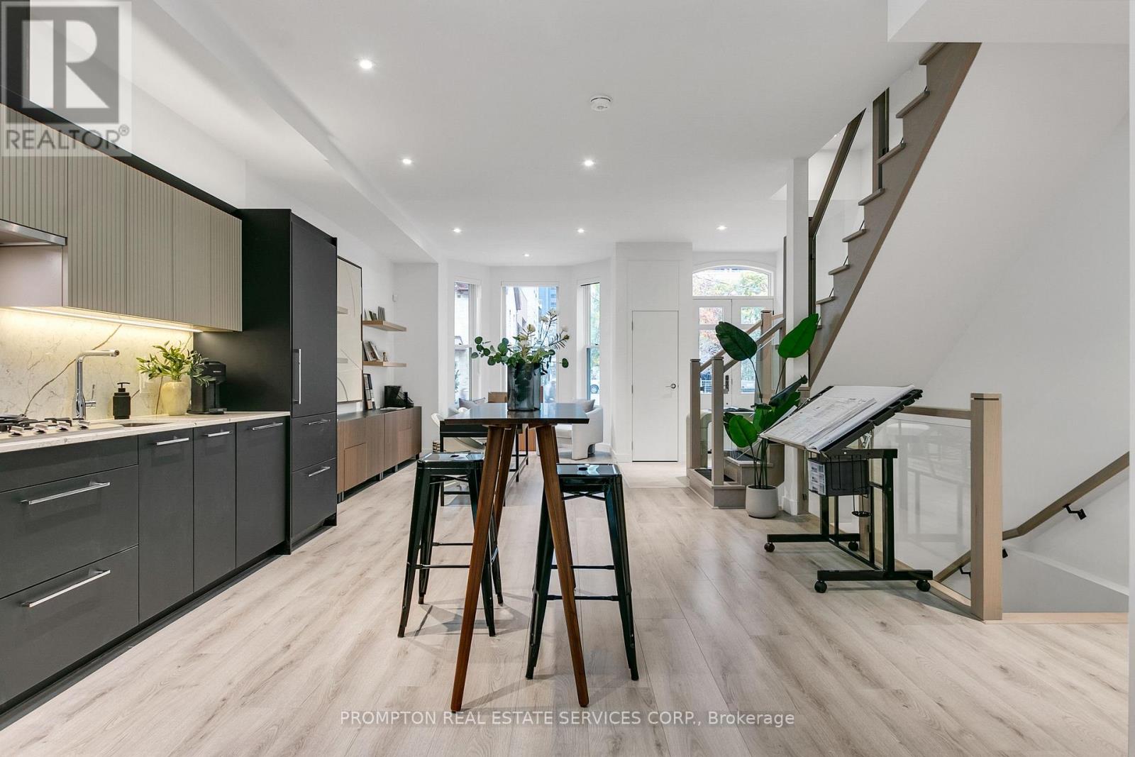 11 Gloucester Street, Toronto, Ontario  M4Y 1L8 - Photo 11 - C13671406