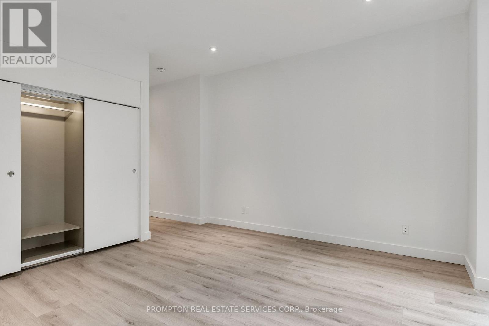 11 Gloucester Street, Toronto, Ontario  M4Y 1L8 - Photo 24 - C13671406