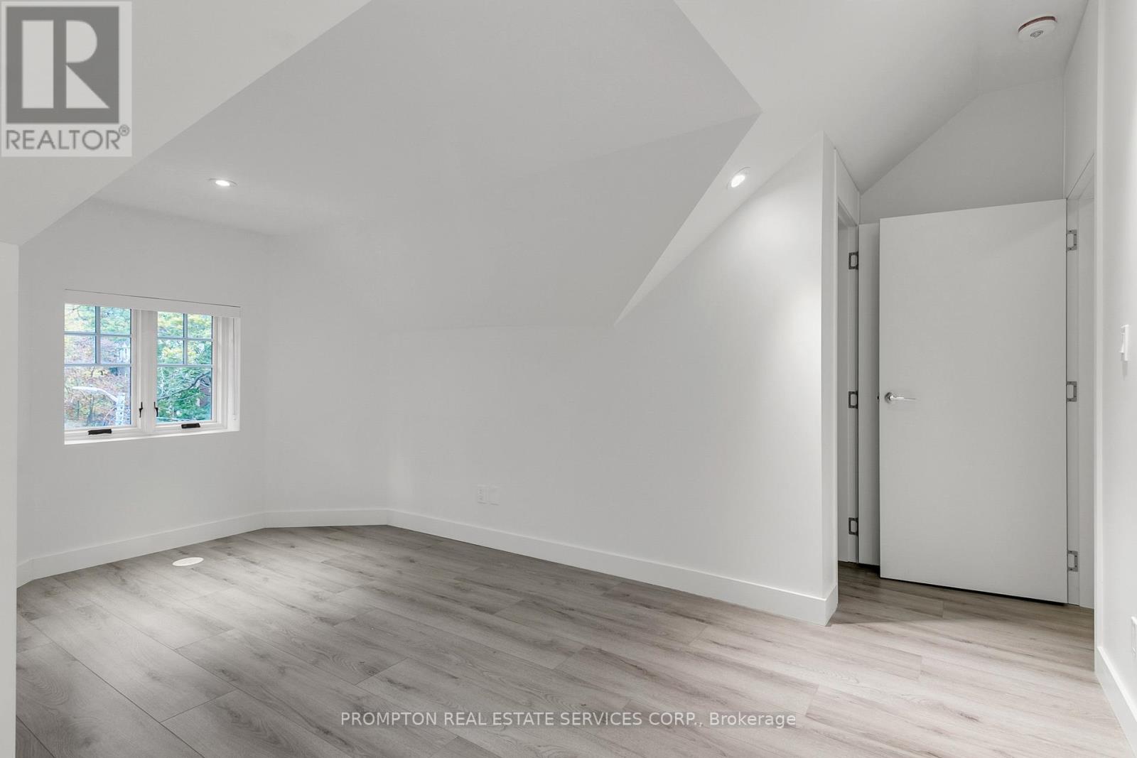 11 Gloucester Street, Toronto, Ontario  M4Y 1L8 - Photo 26 - C13671406