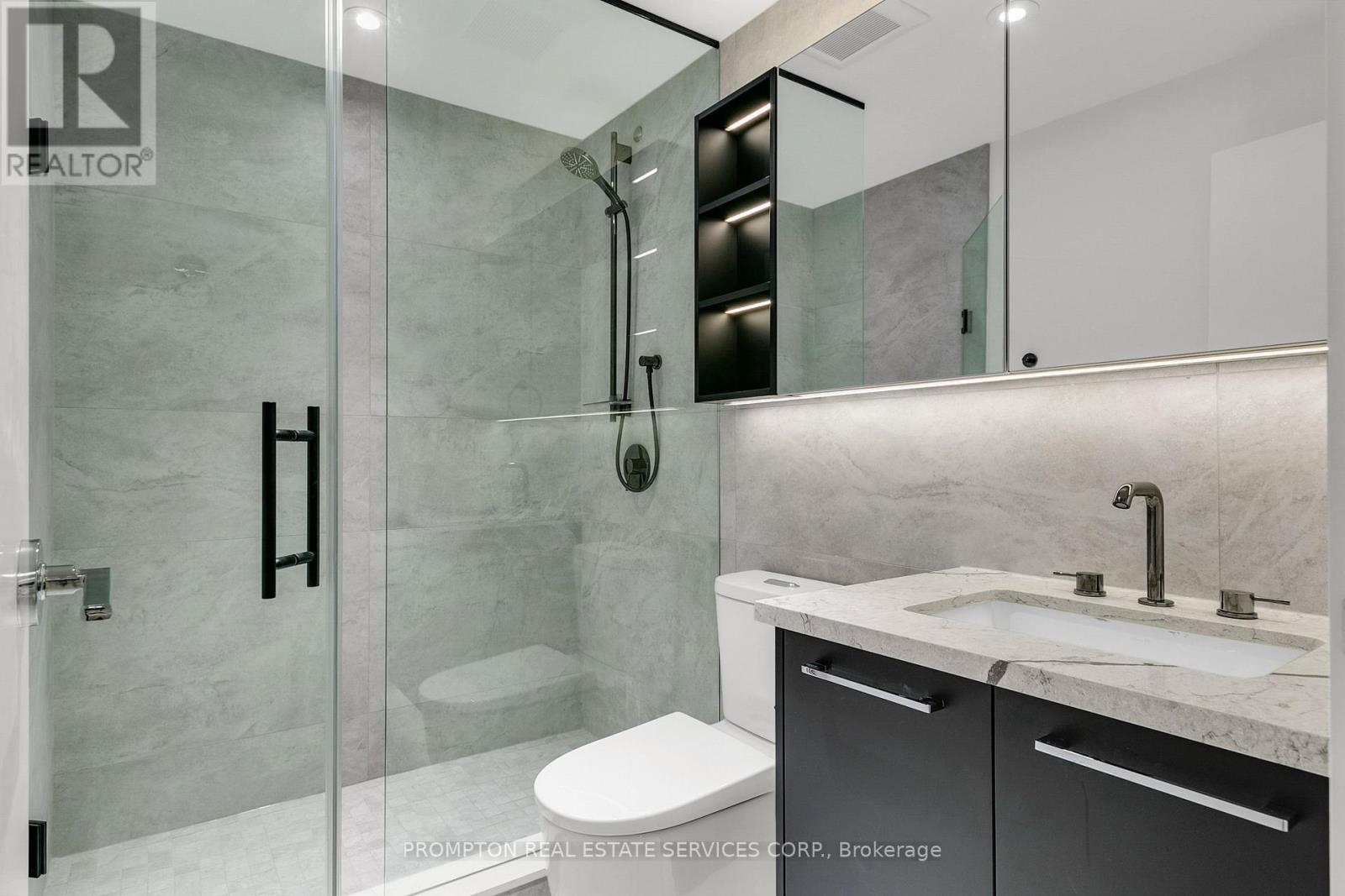 11 Gloucester Street, Toronto, Ontario  M4Y 1L8 - Photo 32 - C13671406
