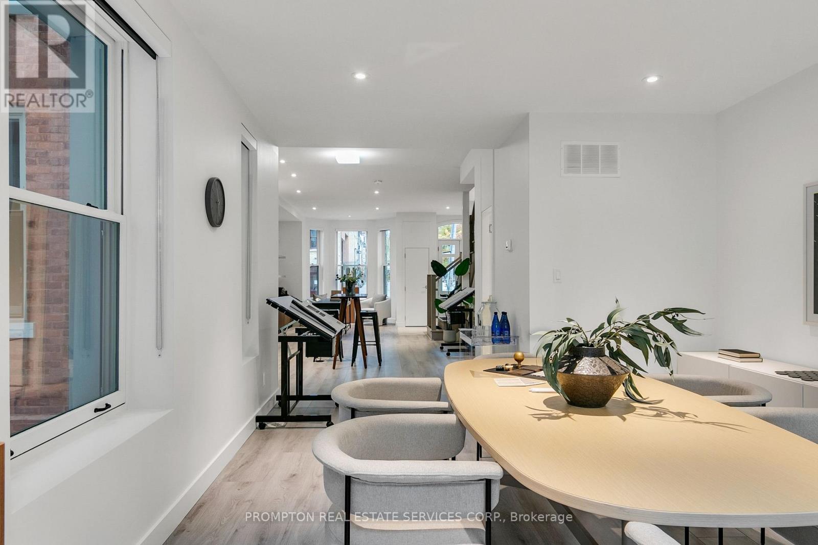 11 Gloucester Street, Toronto, Ontario  M4Y 1L8 - Photo 8 - C13671406