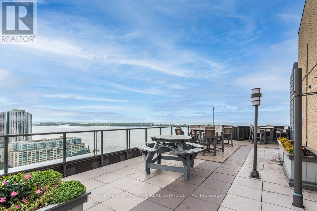 2708 - 260 Queens Quay W, Toronto, Ontario  M5J 2N3 - Photo 22 - C13671420