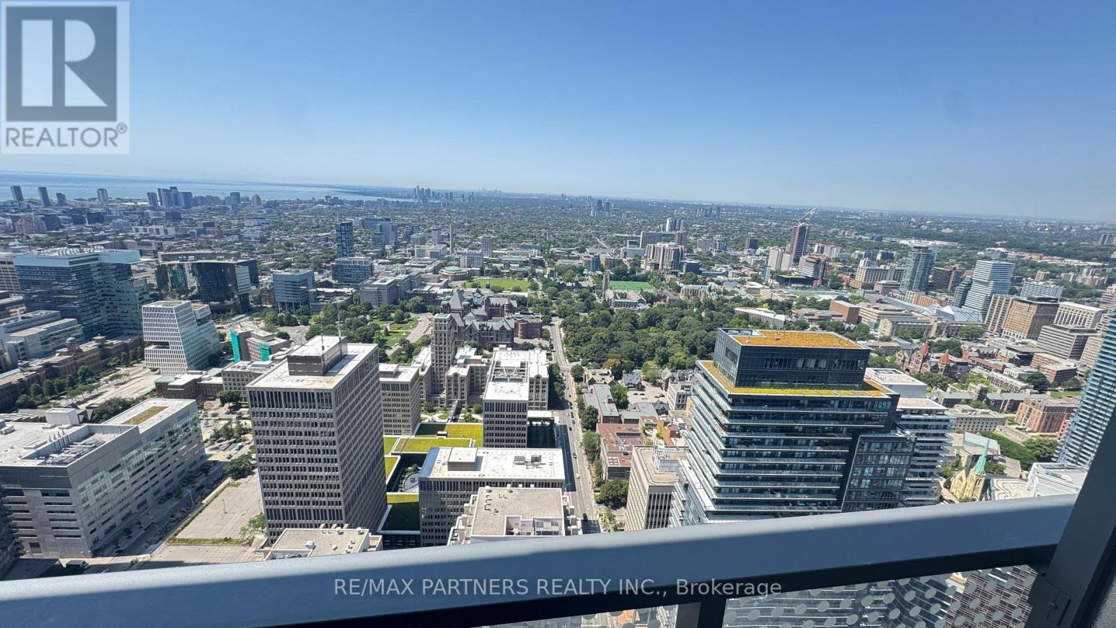 5707 - 11 Wellesley Street W, Toronto, Ontario M4Y 0G4 - Photo 7 - C13671452
