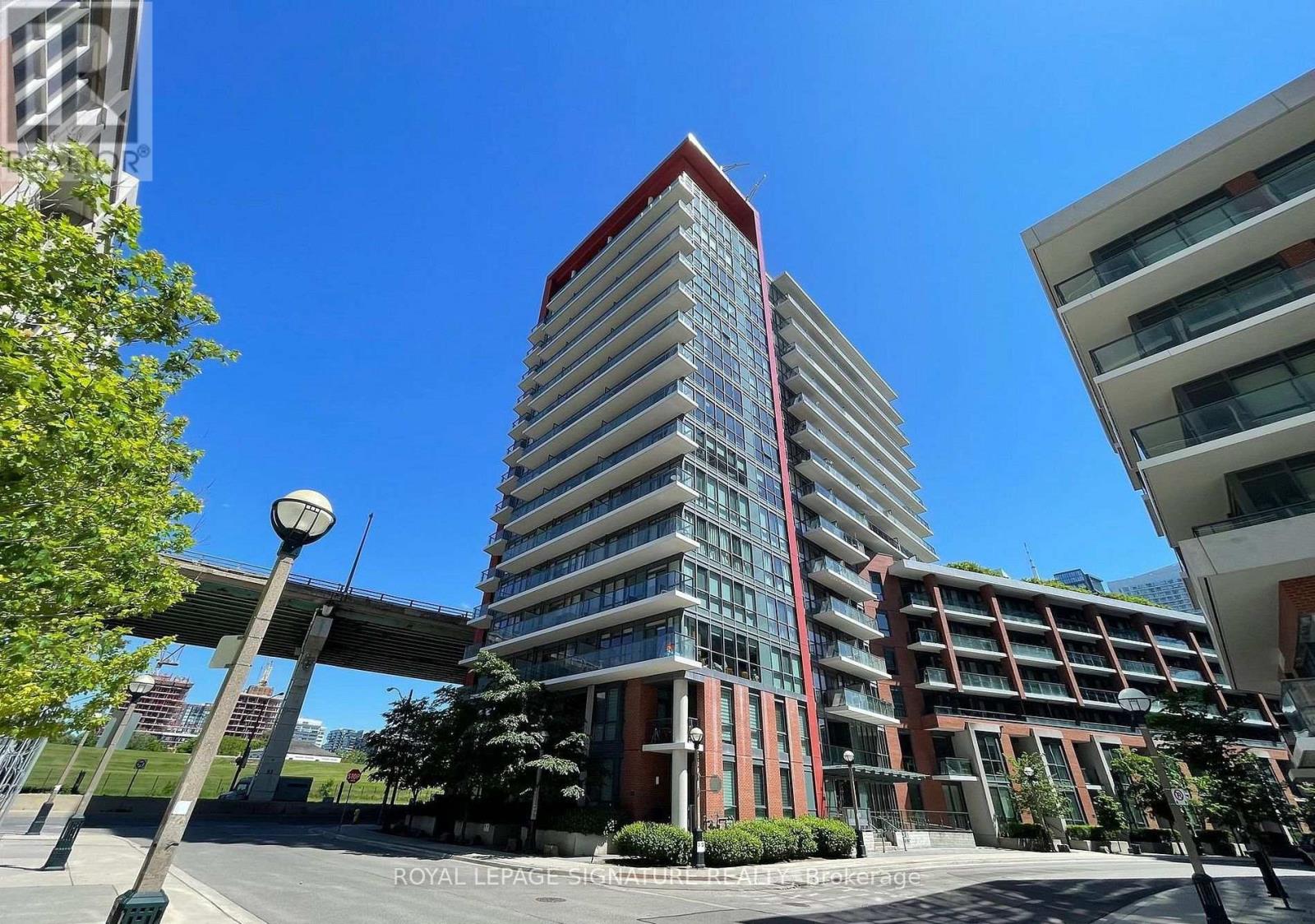 809 - 50 BRUYERES MEWS, Toronto, Ontario