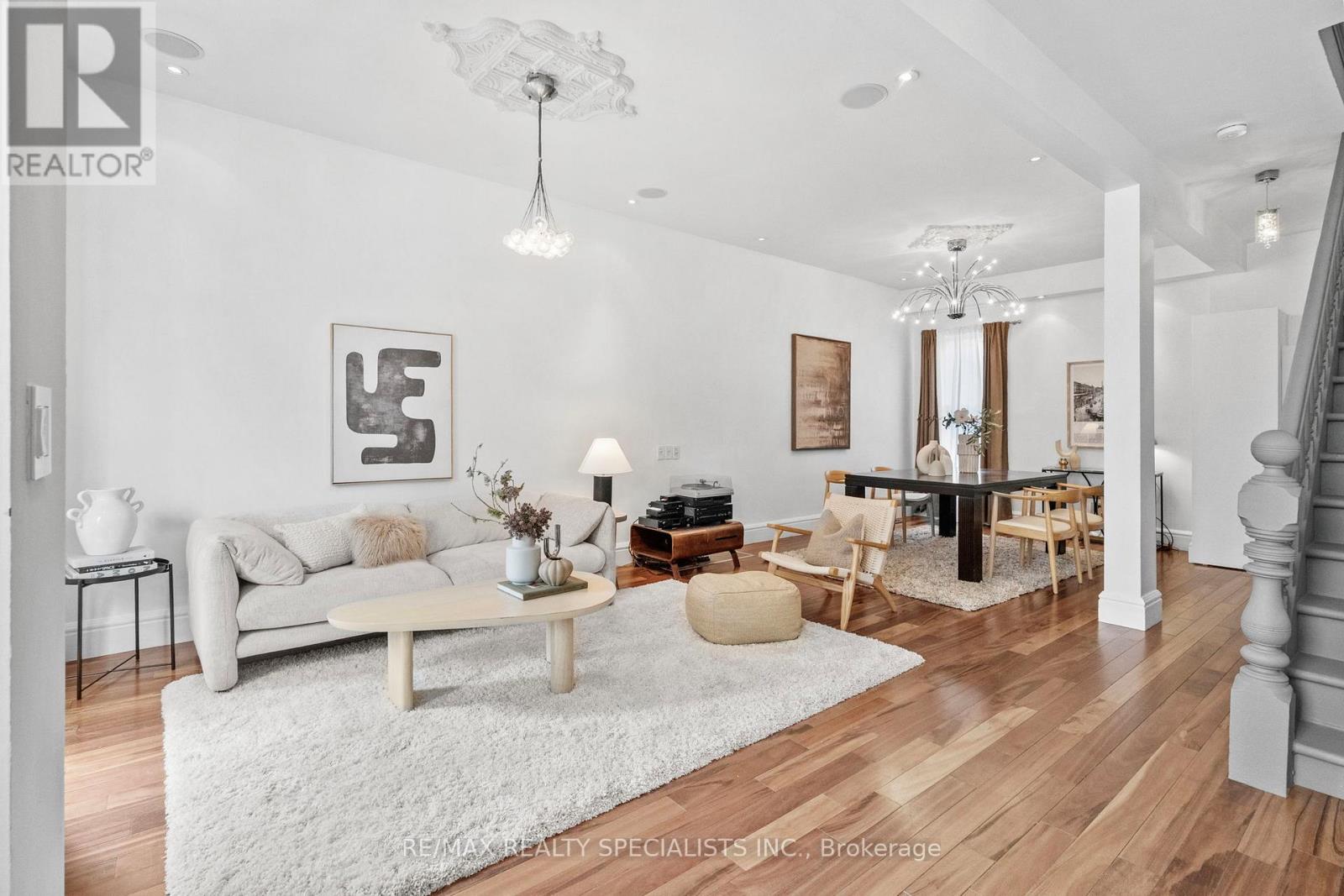 418 Ossington Avenue, Toronto, Ontario  M6J 3A7 - Photo 3 - C13671544