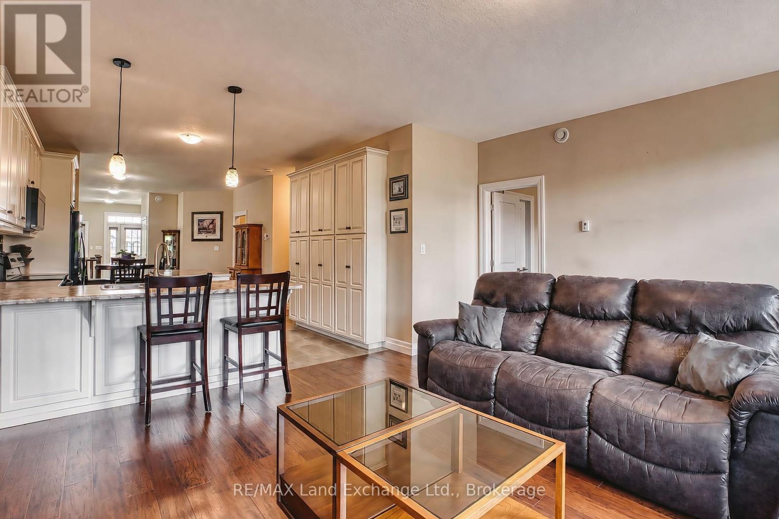 471 Devonshire Road, Saugeen Shores, Ontario  N0H 2C6 - Photo 18 - X13671376