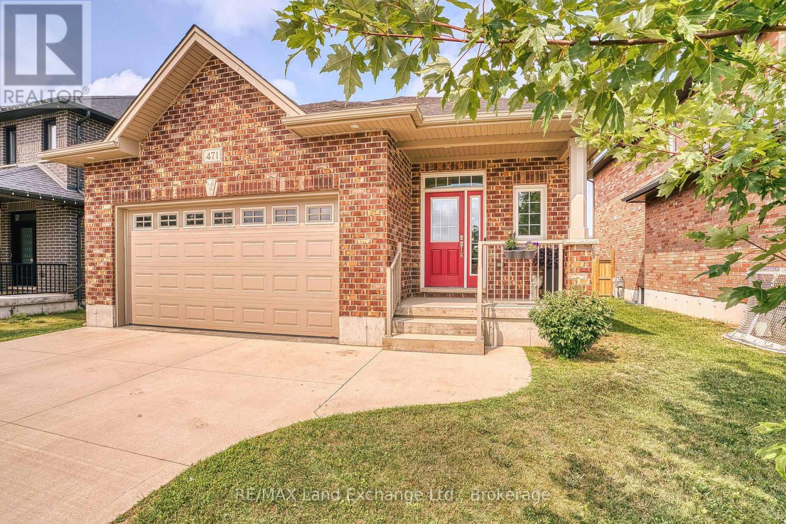 471 Devonshire Road, Saugeen Shores, Ontario  N0H 2C6 - Photo 2 - X13671376