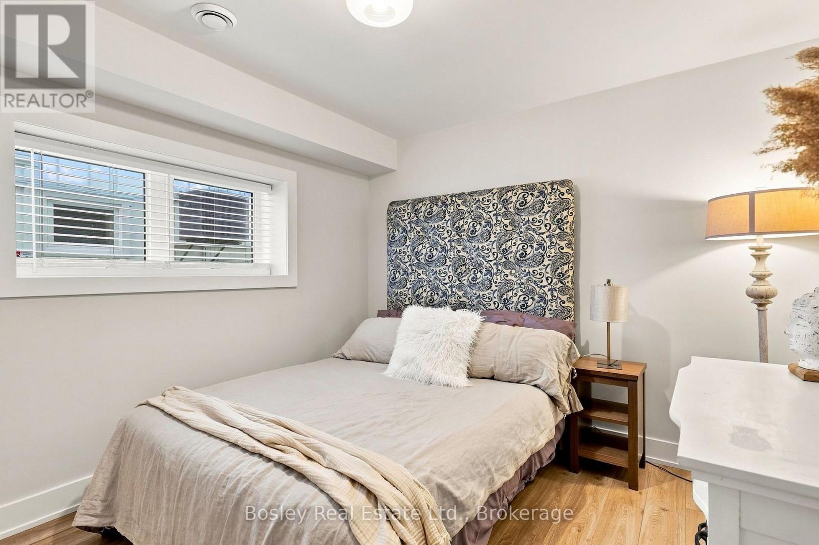 168 Chestnut Street, Blue Mountains, Ontario  L9Y 5T5 - Photo 37 - X13671506