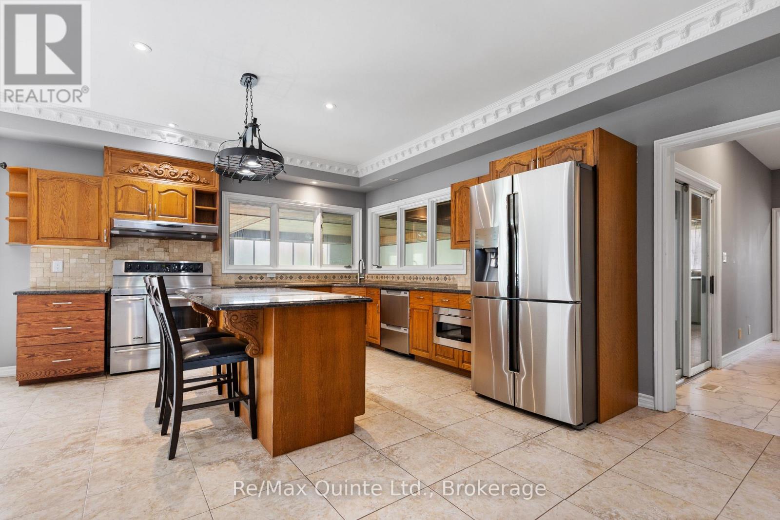 17 Applewood Court, Quinte West, Ontario  K8V 6J3 - Photo 11 - X13671350