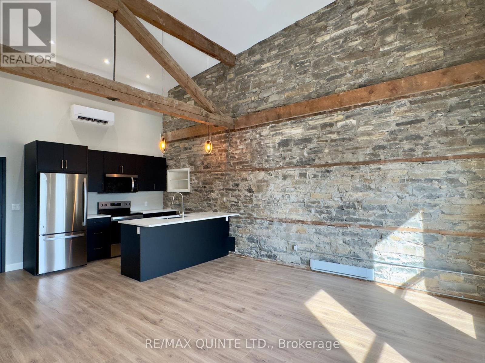 7 - 330 Victoria Street, Tweed, Ontario  K0K 3J0 - Photo 2 - X13671580