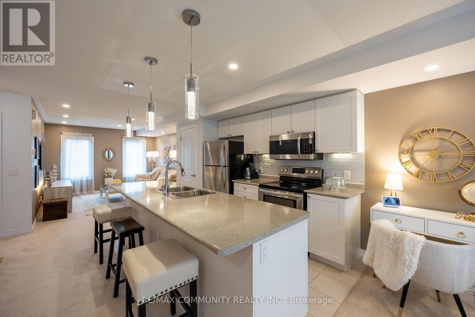 128 - 2500 Hill Rise Court, Oshawa, Ontario L1L 0M6 - Photo 6 - E13671504