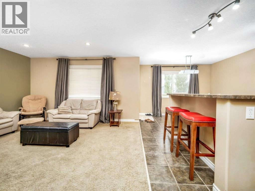 689 Blackfoot Terrace W, Lethbridge, Alberta  T1K 7Y6 - Photo 7 - A2307689