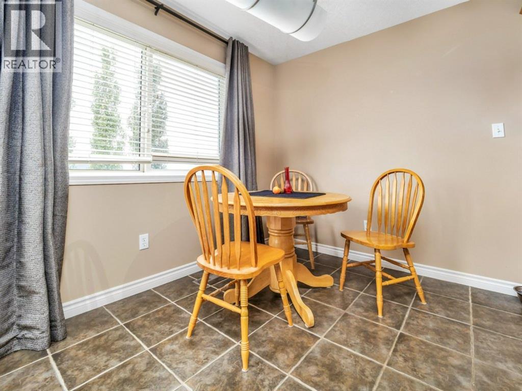 689 Blackfoot Terrace W, Lethbridge, Alberta  T1K 7Y6 - Photo 11 - A2307689