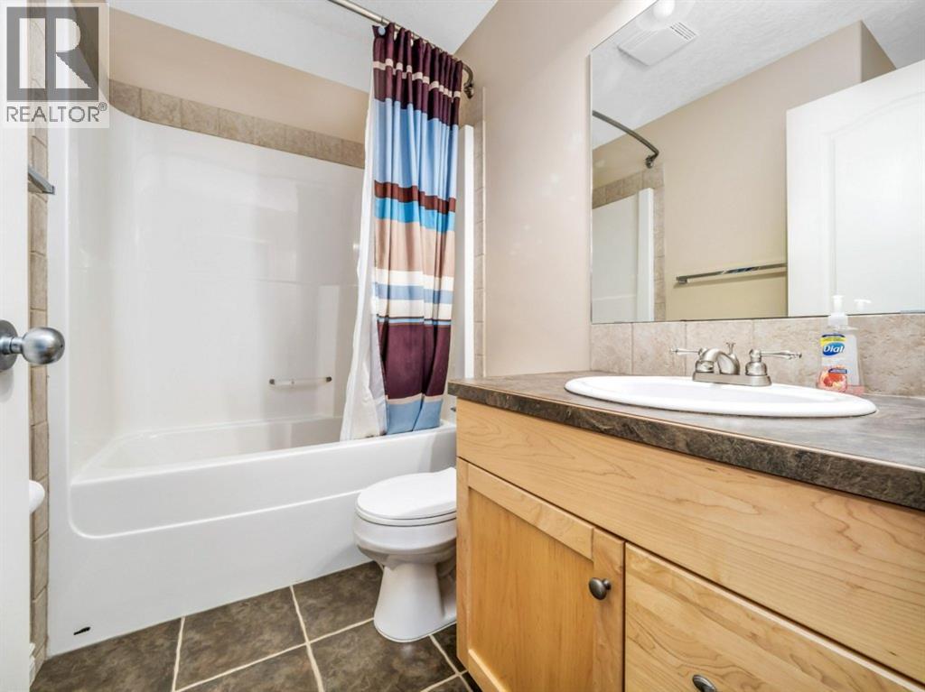 689 Blackfoot Terrace W, Lethbridge, Alberta  T1K 7Y6 - Photo 20 - A2307689