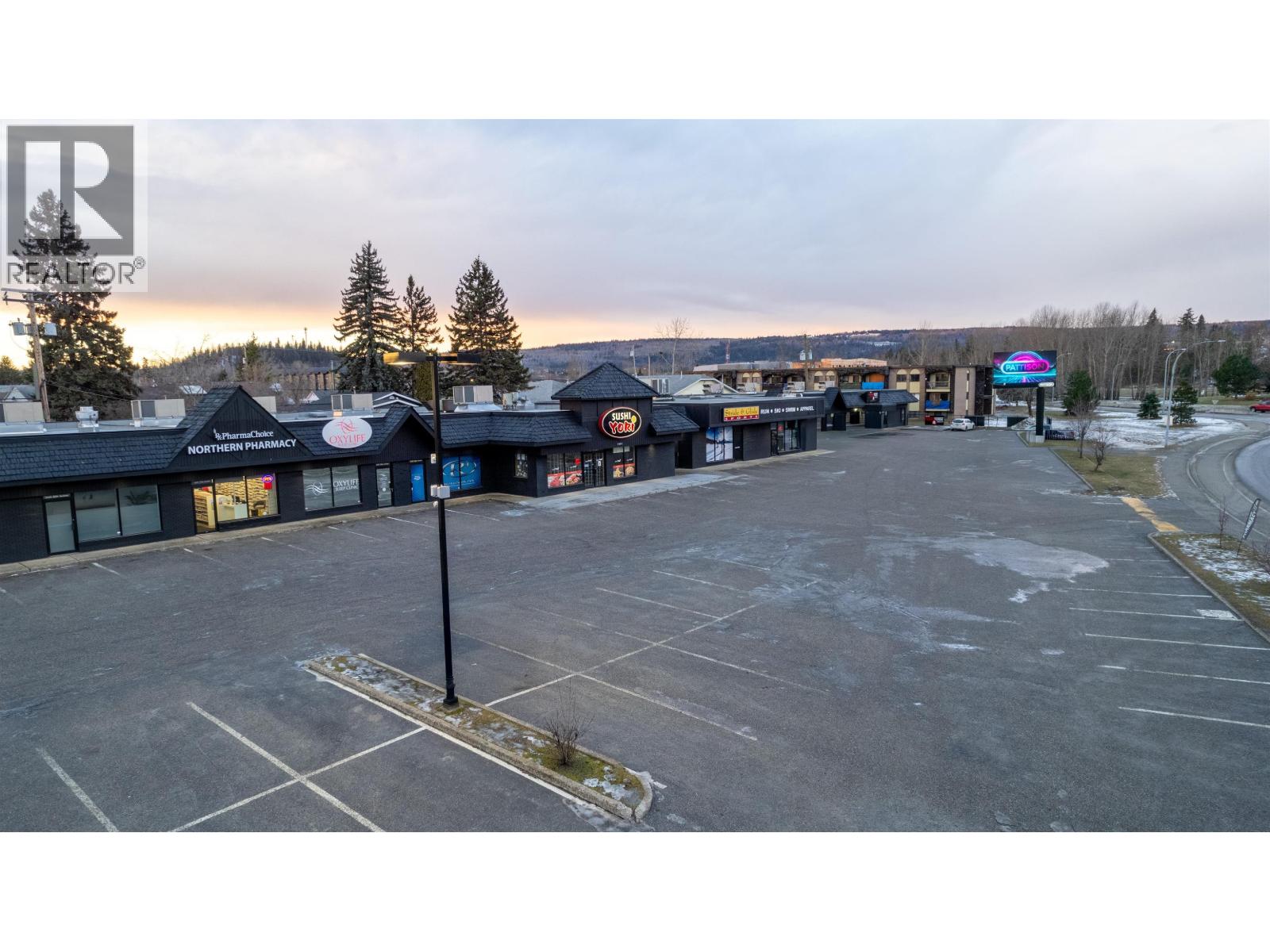 1655 15th Avenue, Prince George, British Columbia  V2L 3X2 - Photo 5 - C8081035