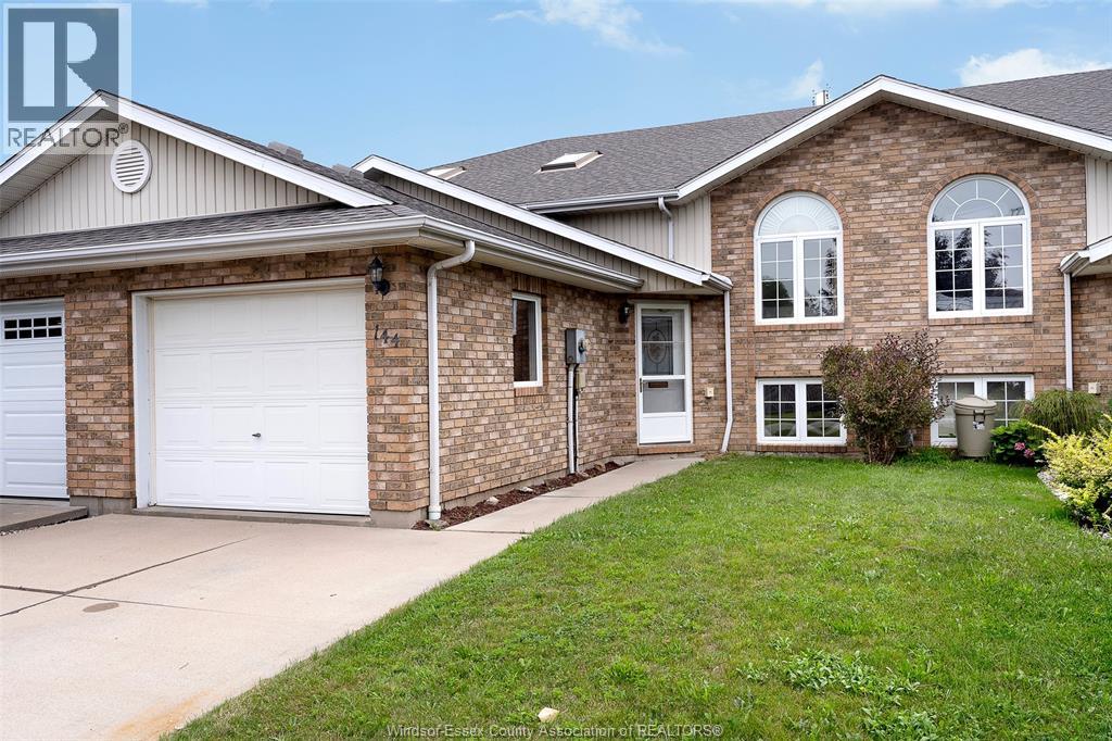 MLS# 26018882: 144 Bennie Ave, Leamington, Canada