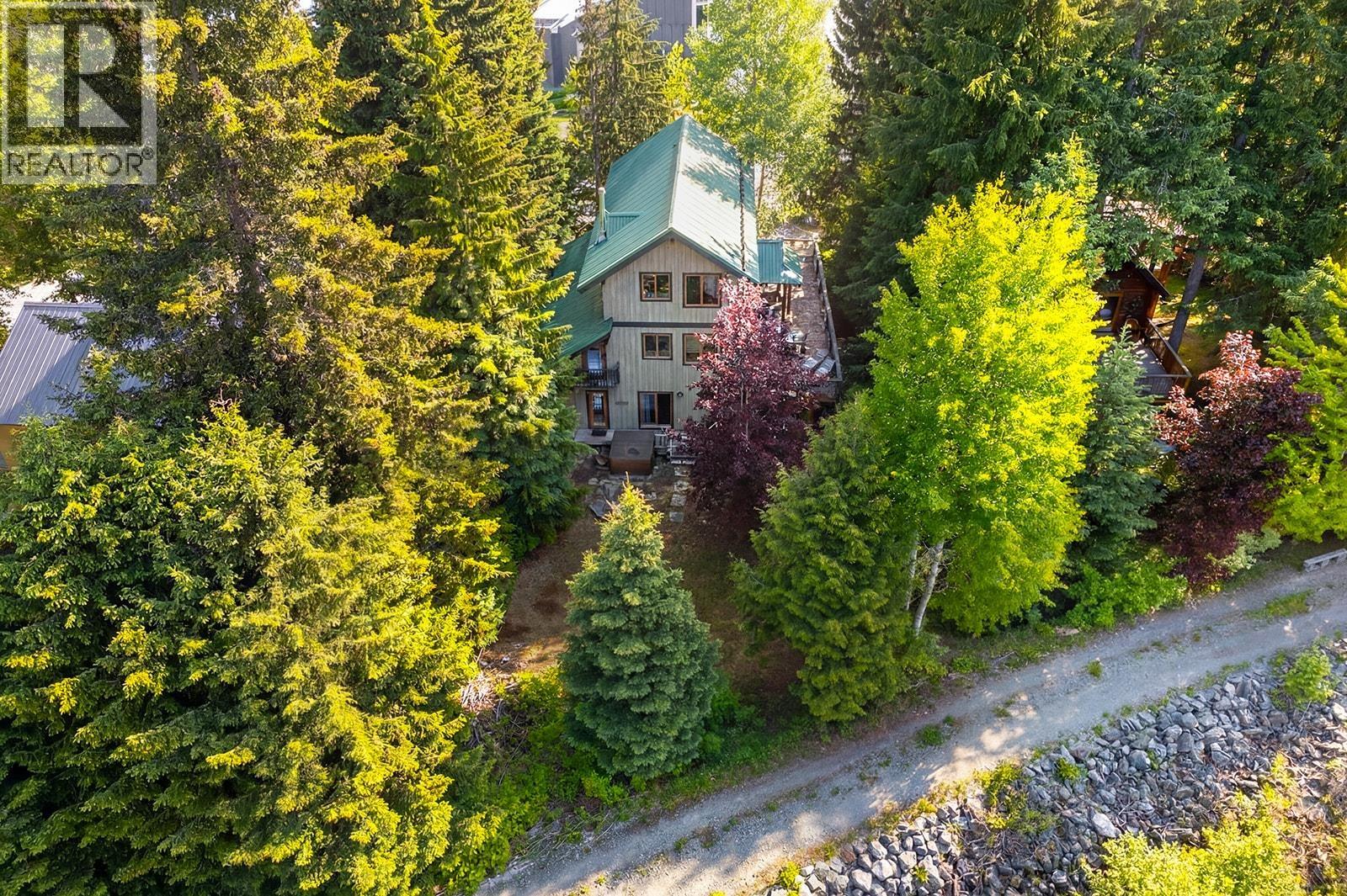7231 N Fitzsimmons Road, Whistler, British Columbia  V8E 0E3 - Photo 27 - R3130715