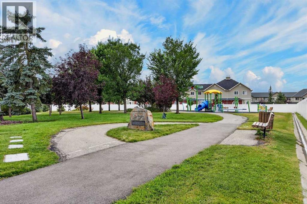 211 Bayside Point Sw, Airdrie, Alberta T4B 2X6 - Photo 36 - A2336052