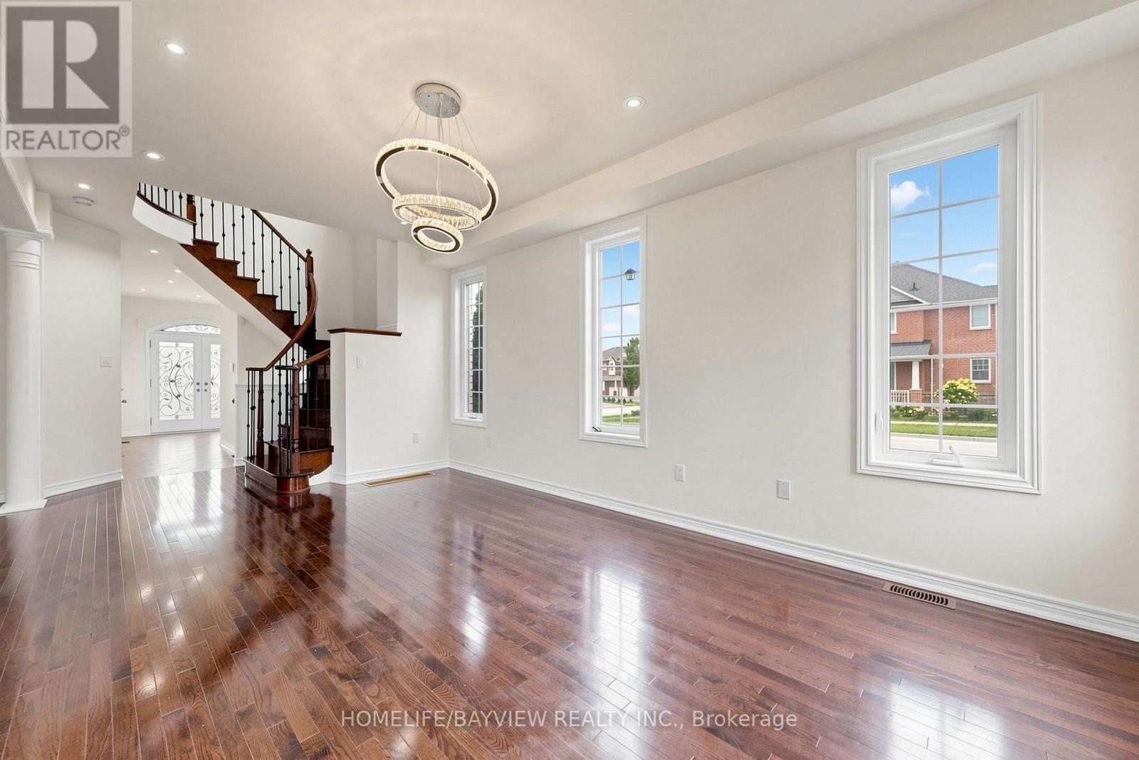 3 Stoyell Drive, Richmond Hill, Ontario  L4E 0M6 - Photo 5 - N13671398