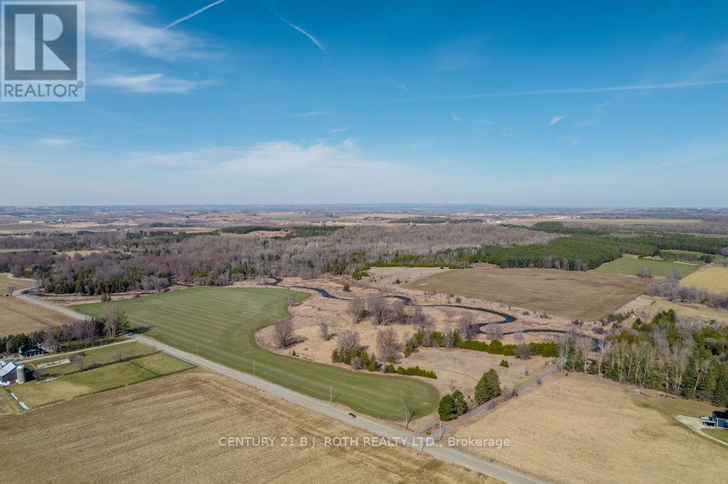 7468 25th Side Road, Adjala-Tosorontio, Ontario  L9R 1V1 - Photo 4 - N13671412