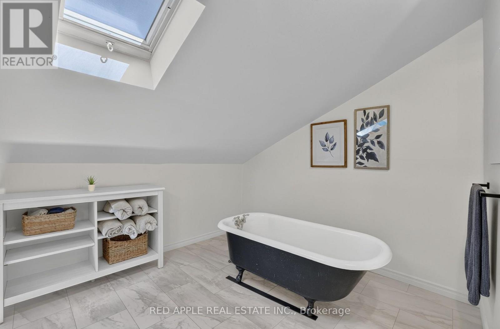 20435 Leslie Street, East Gwillimbury, Ontario  L0G 1R0 - Photo 25 - N13671526