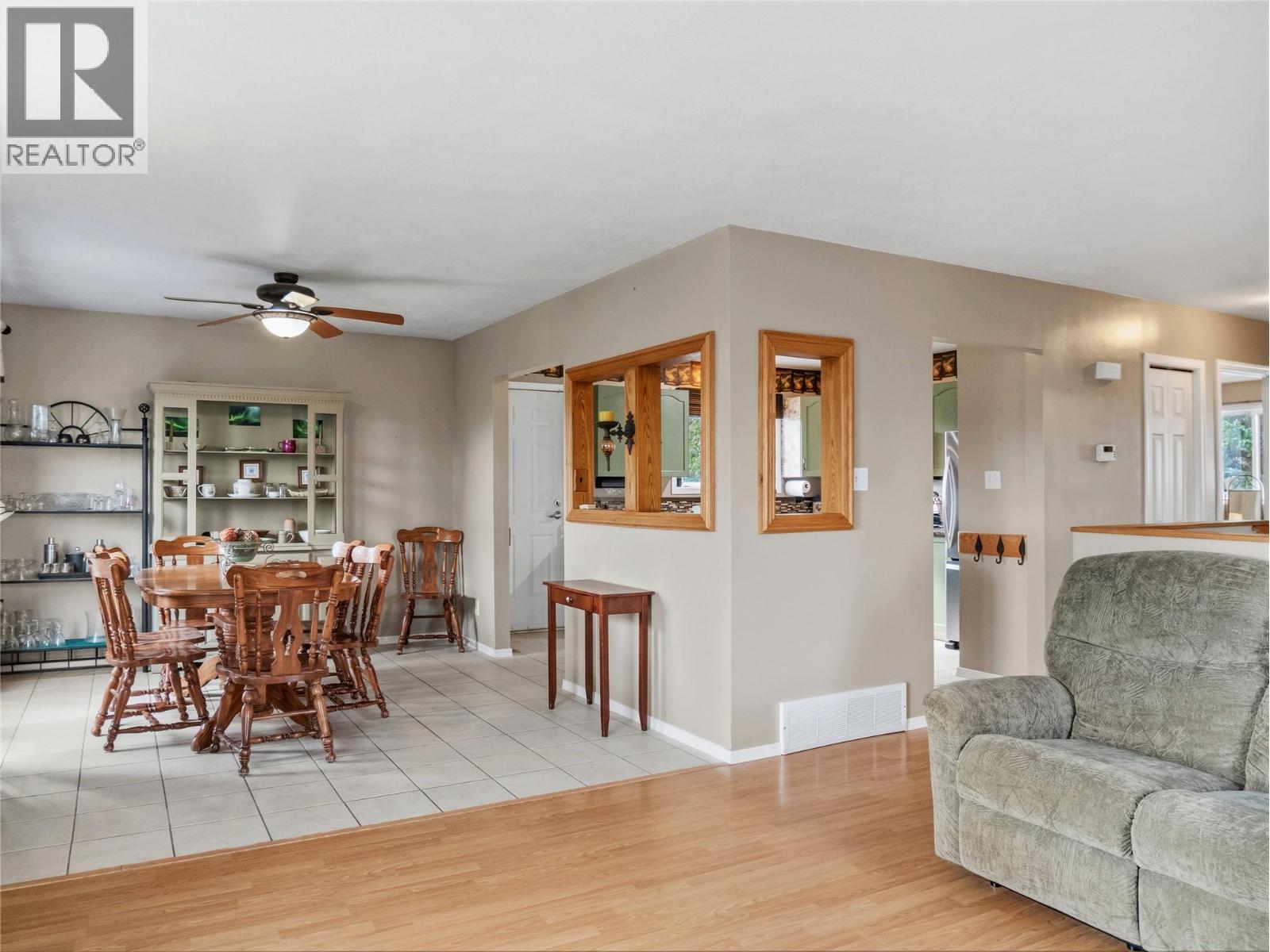 1324 95 Avenue, Dawson Creek, British Columbia  V1G 1J4 - Photo 4 - 10397625