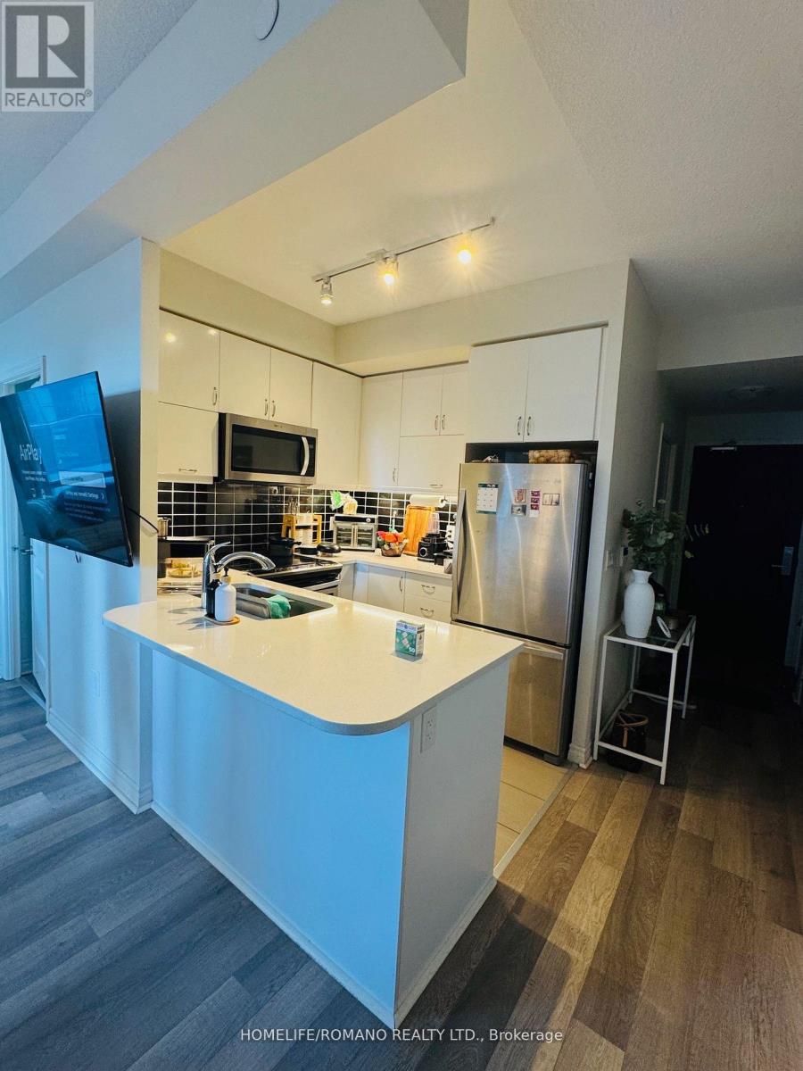 605 - 39 Annie Craig Drive, Toronto, Ontario M8V 0H1 - Photo 3 - W13558194